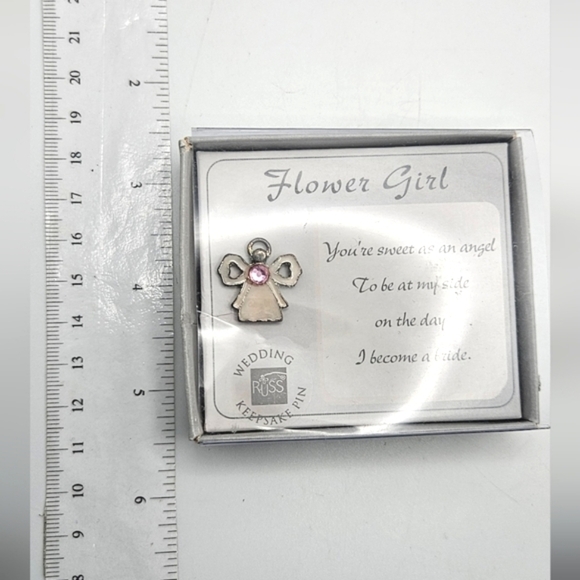 ๐๏ธ FREE ADD ON RUSS Flower Girl Keepsake Pin New Old Stock Pink Crystal - Picture 7 of 7